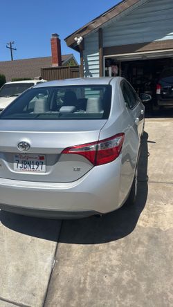 2015 Toyota Corolla título Limpio