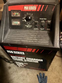Pro-Series 200 Amp Battery Charger Engine Starter