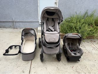 Nuna Demi Next Stroller, Car Seat, and Bassinet