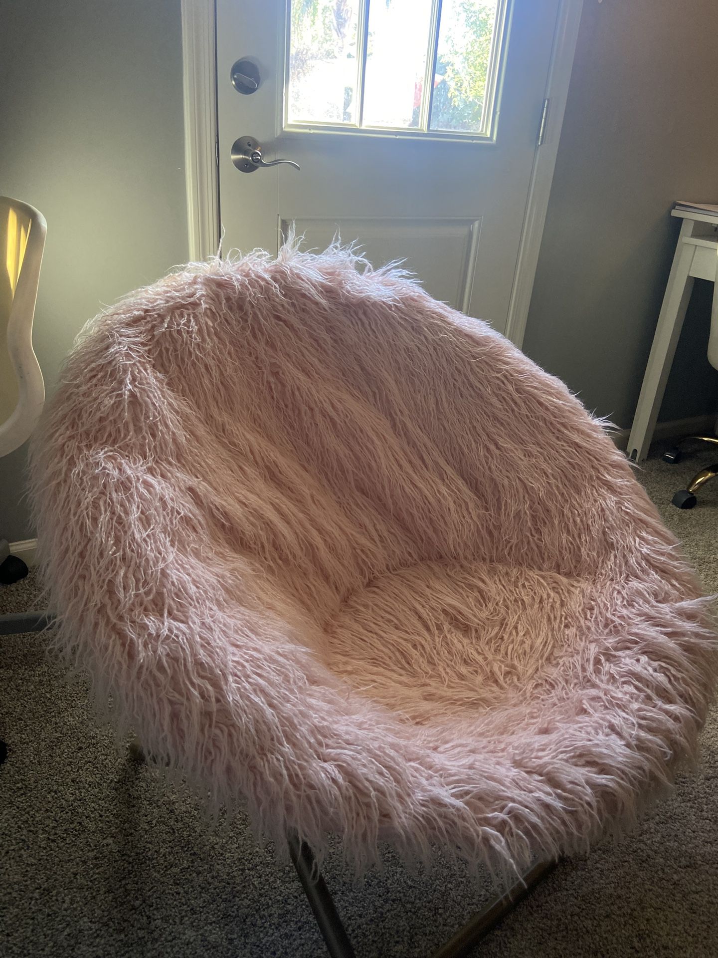 Lounge Chair
