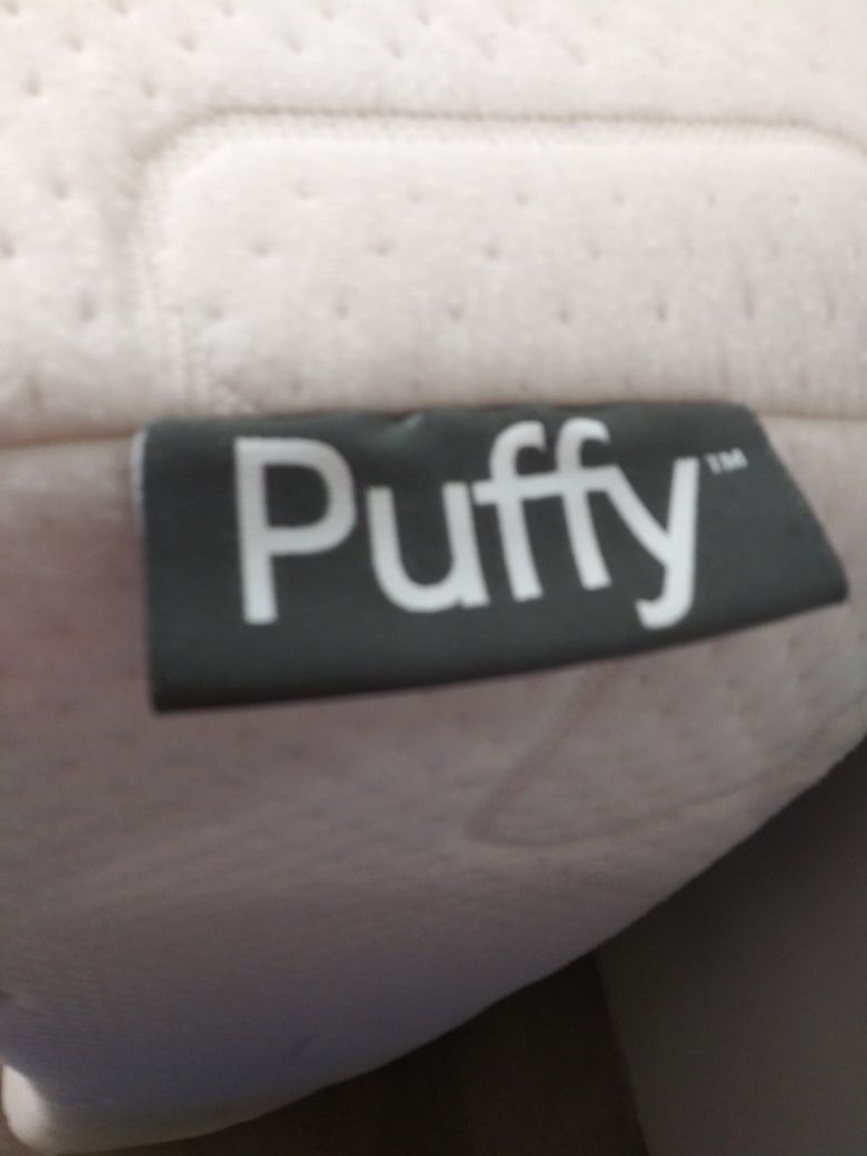 "Puffy" brand bed set " REDUCED!!"
