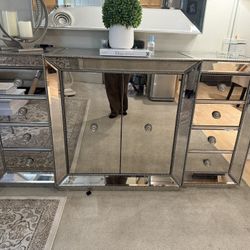 Zgallery Omni Mirrored Buffet