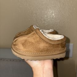 TODDLER UGGS (DUPE) 
