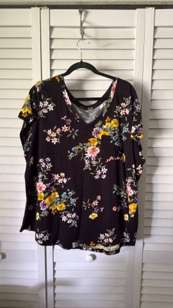 Torrid short sleeve tshirt