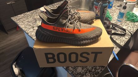 Yeezy 350 carbon beluga size 12