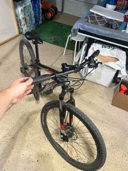SE Racing Big Mountain 27.5 Mountain Bike – Black & Red – Negotiable