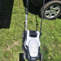 Electric Lawn Mower