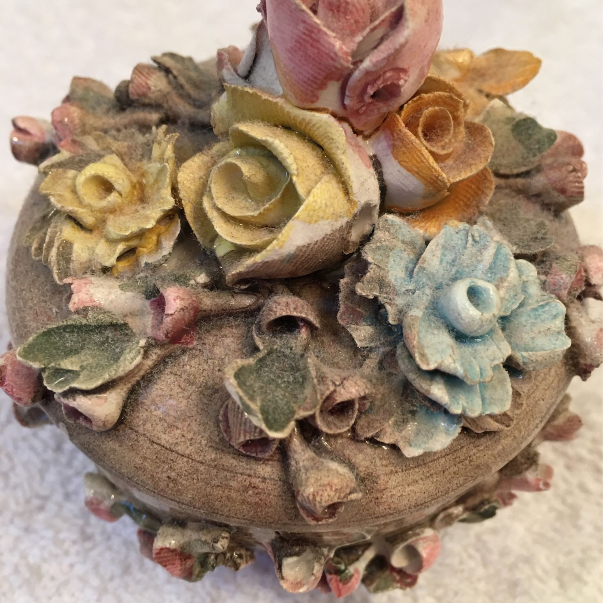BEAUTIFUL Antique Ring Holder