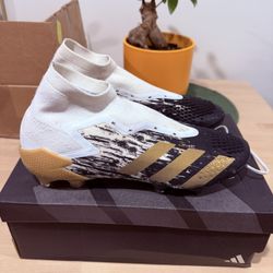 Adidas Predator Mutator 20.1 FG (Size 9.5)- White -Black-Gold