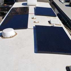 RV MOTORHOME SOLAR PANEL SYSTEM 