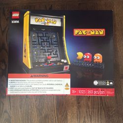 PAC-MAN LEGO Arcade 