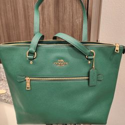 Coach Tote