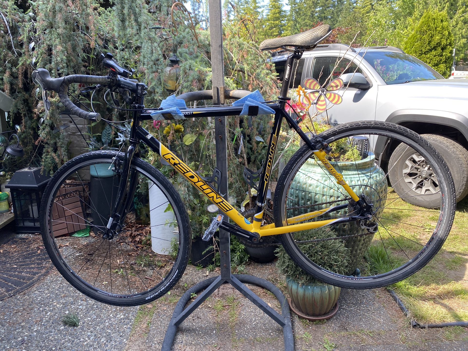 Redline Conquest Road Bike
