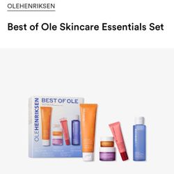 OLEHENRIKSEN
Best of Ole Skincare Essentials Set