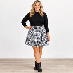 Rue 21 Black & White Skirt
