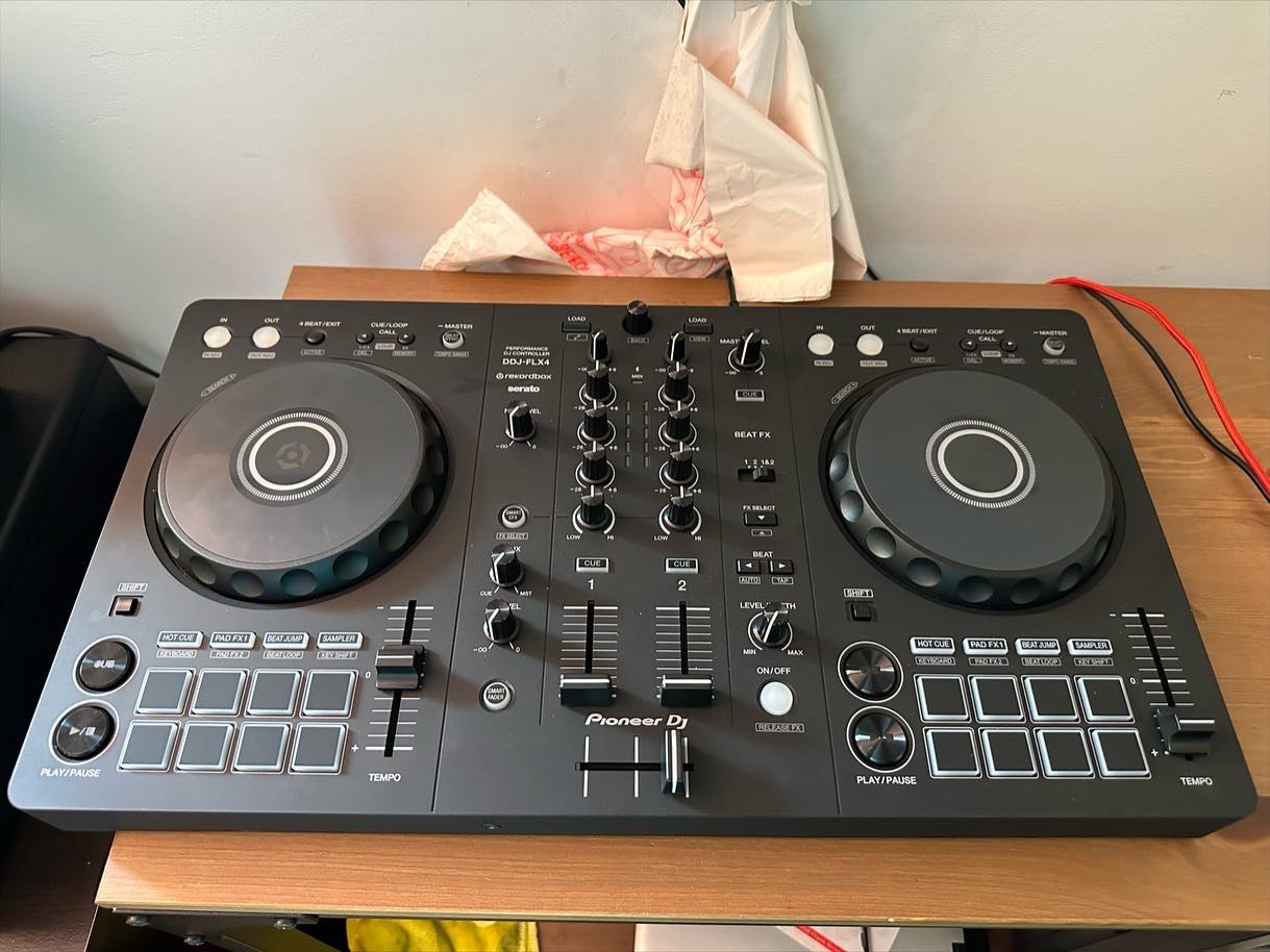 Pioneer DDJ FLX-4