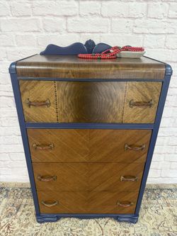 Waterfall Chest Of Drawers 