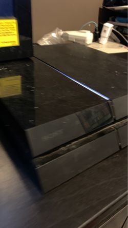 PS4 W/ Controller AND WIRES!