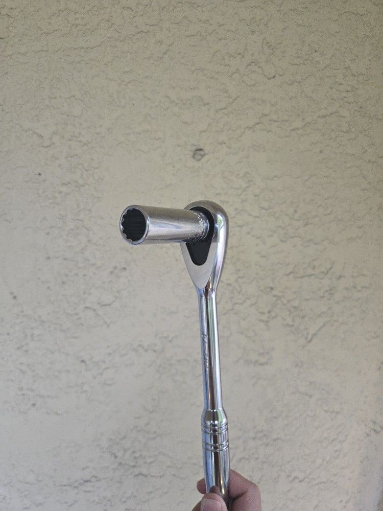 Ratchet Wrench Duralast