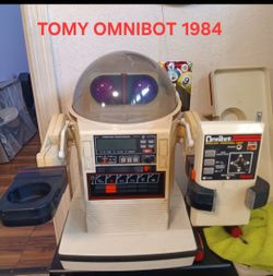 1984 TOMY Omnibot  5402
