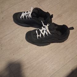 Fila Shoes Size 8