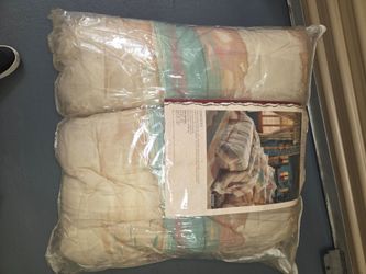 NEW KING SIZE COMFORTER