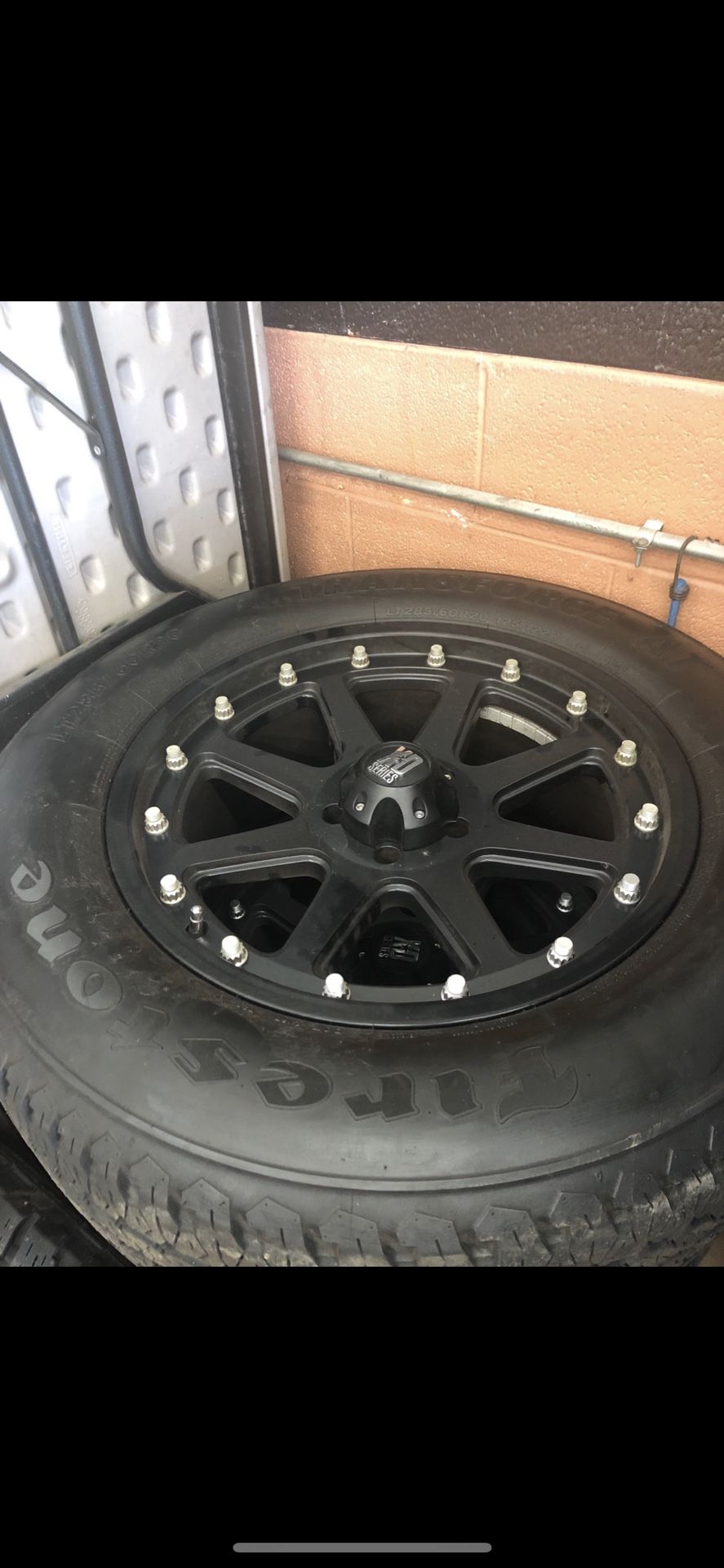 Jeep Wrangler wheels and tires