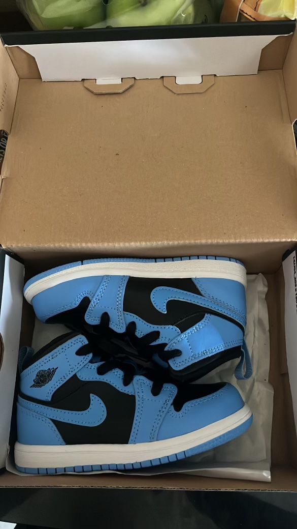 Jordan Shoes For Kids Size 8c