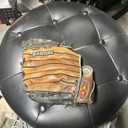 Easton Baseball Glove