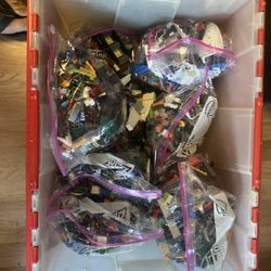 28 Lbs Off Legos