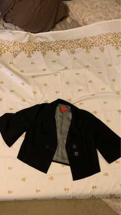 Woman’s Coat By Elle