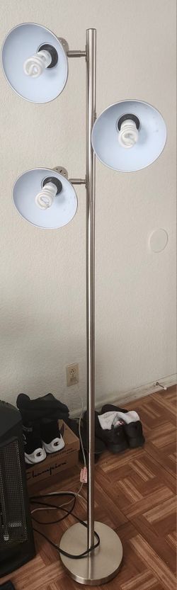 STANDING LIGHT