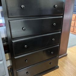 Five Drawers Jumbo Dresser
