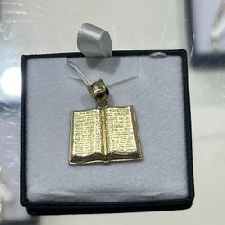 Gold “The Lord’s Prayer” Pendant 10k 2.6g