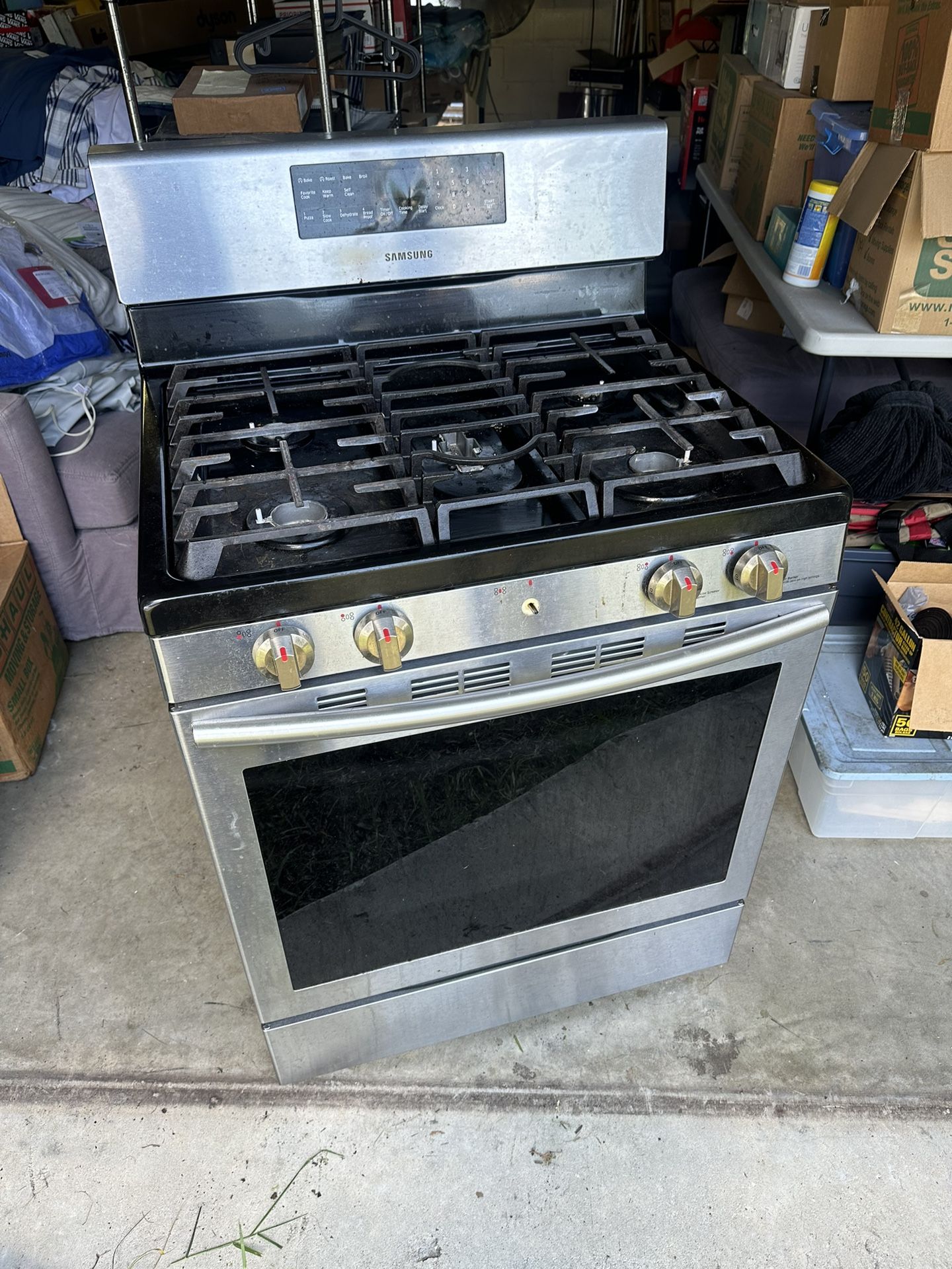 Samsung Gas Range / Oven