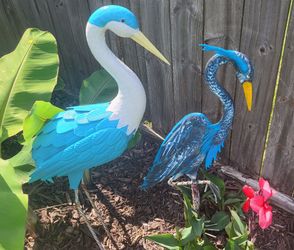 Set of two metal bird  yard sculptures