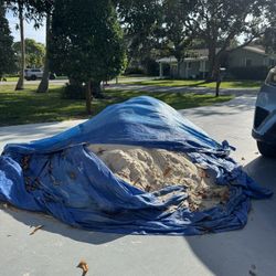 FREE stucco grade concrete SAND, load and pick up, approx. 3 cubic yards