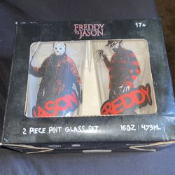 Freddy Vs Jason Pint Set