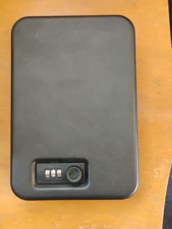 Amazon Basics Portable Security Case Lock Box Safe Combination