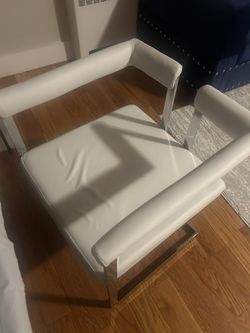 Dining Room Chairs (2)