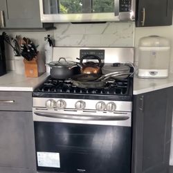 Stainless Steel Kitchen Appliances BUNDLE: Fridge/Gas Stove/Dishwasher [2019] 