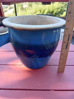 Planter / Flower Pot Sale (Be sure to check out my other ads!)