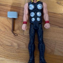 Marvel Avengers Titan Hero Series Thor action figure Hasbro Used