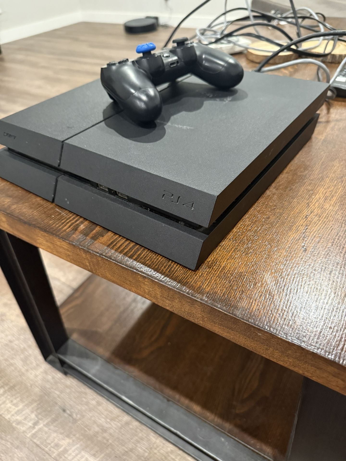 Sony PlayStation 4