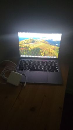 Apple MacBook Air Laptop with Charger broken space key READ DESCRIPTION