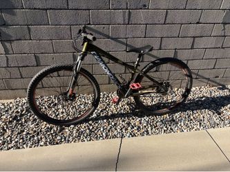 Diamond Back Apex 27.5 Size Small Olive Green