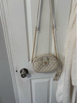 Hand bag