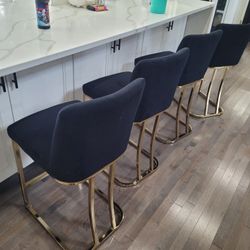 Set Of 4 Island Chairs