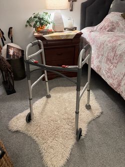 Women’s walker