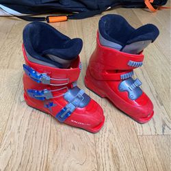 Kid's Ski Boots Size 23.5